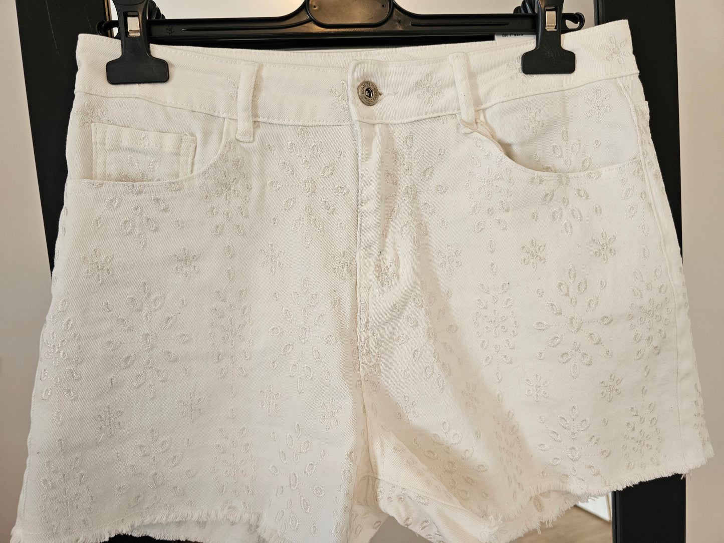 Short broderies plusieurs coloris
