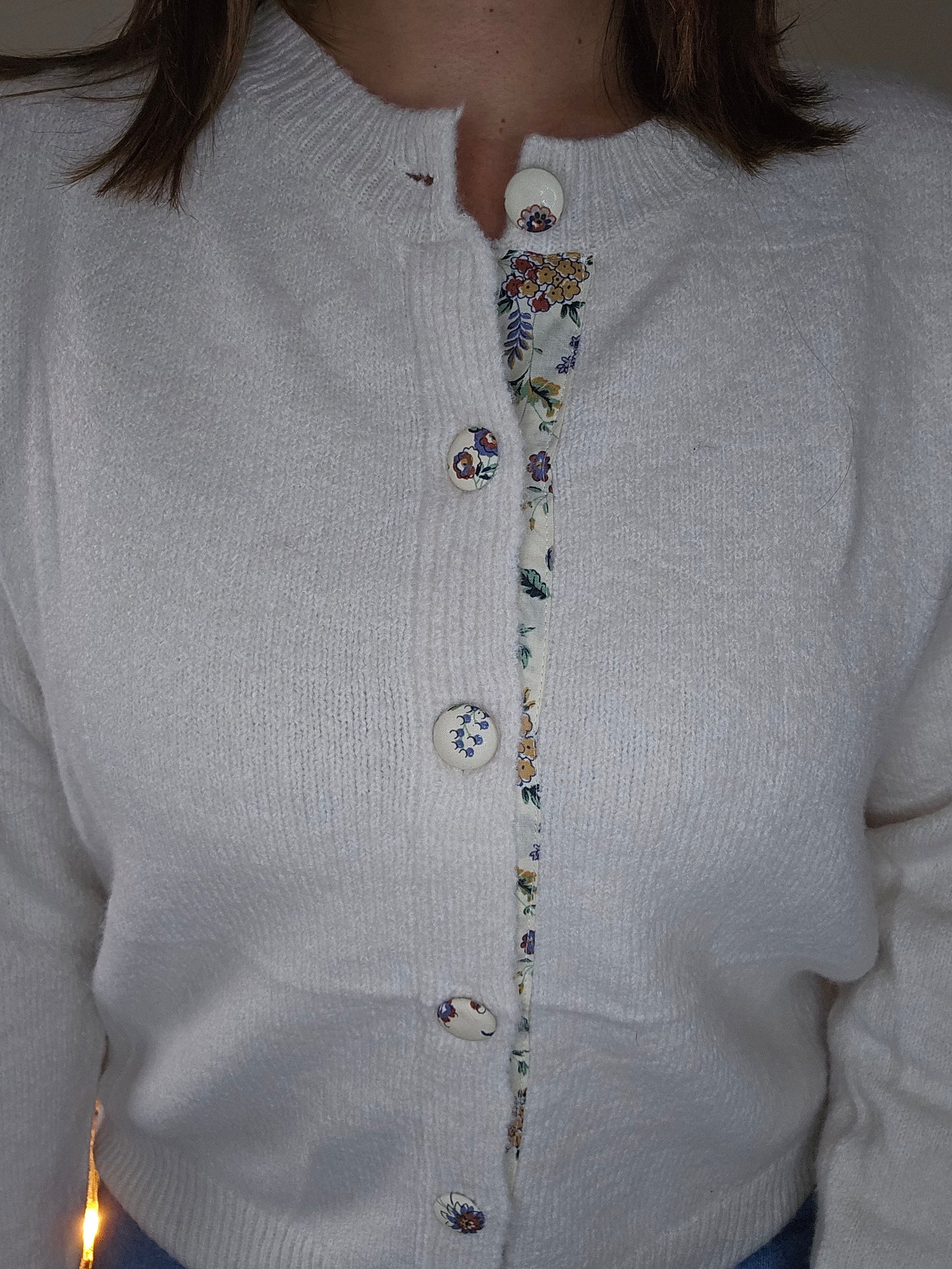 Gilet beige détail fleuris