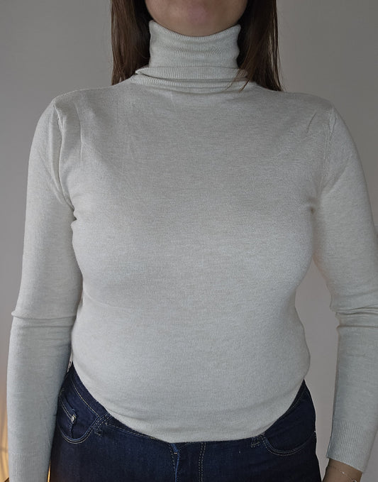 Pull col roulé