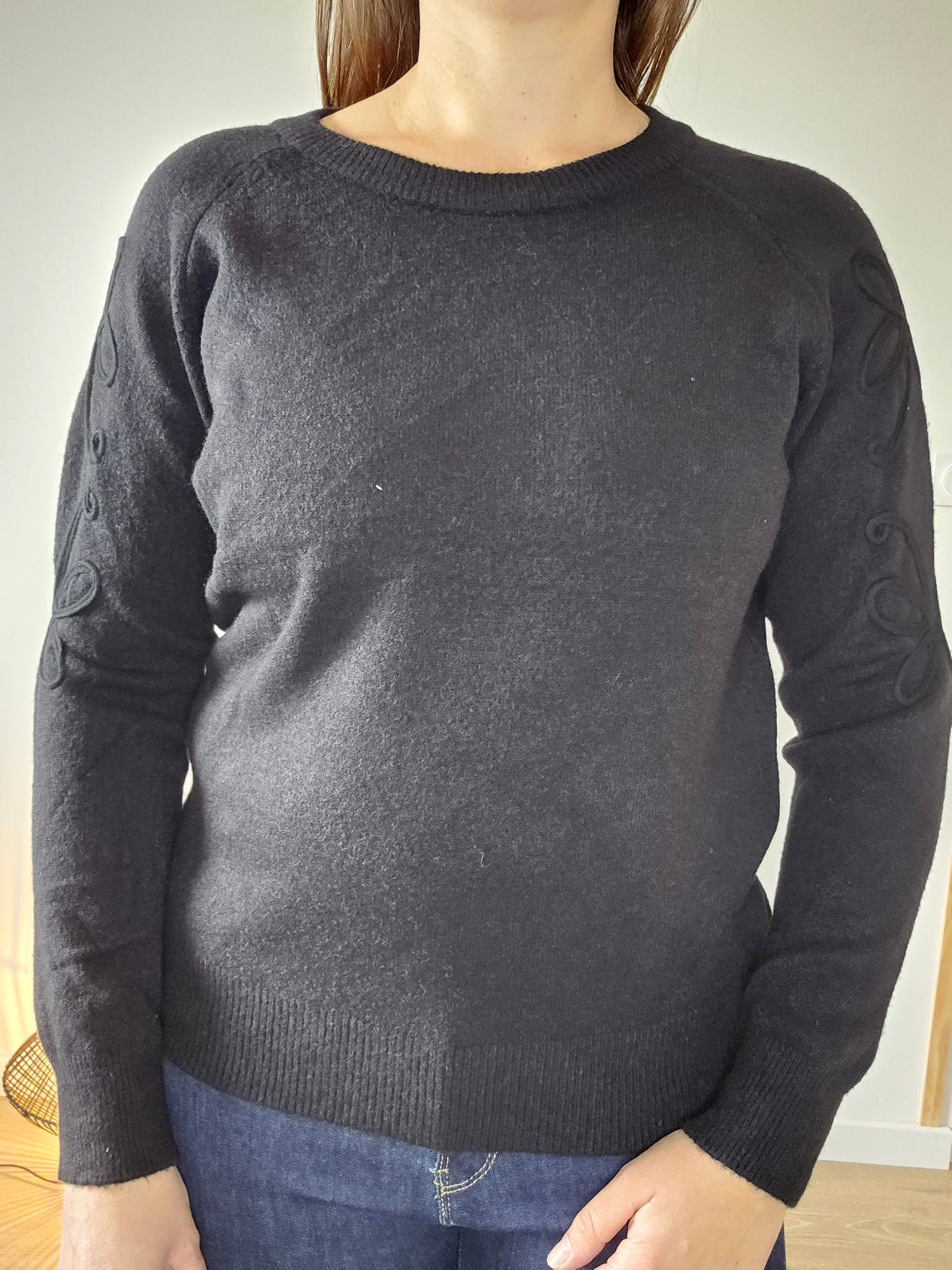 Pull maille à broderie fleurs