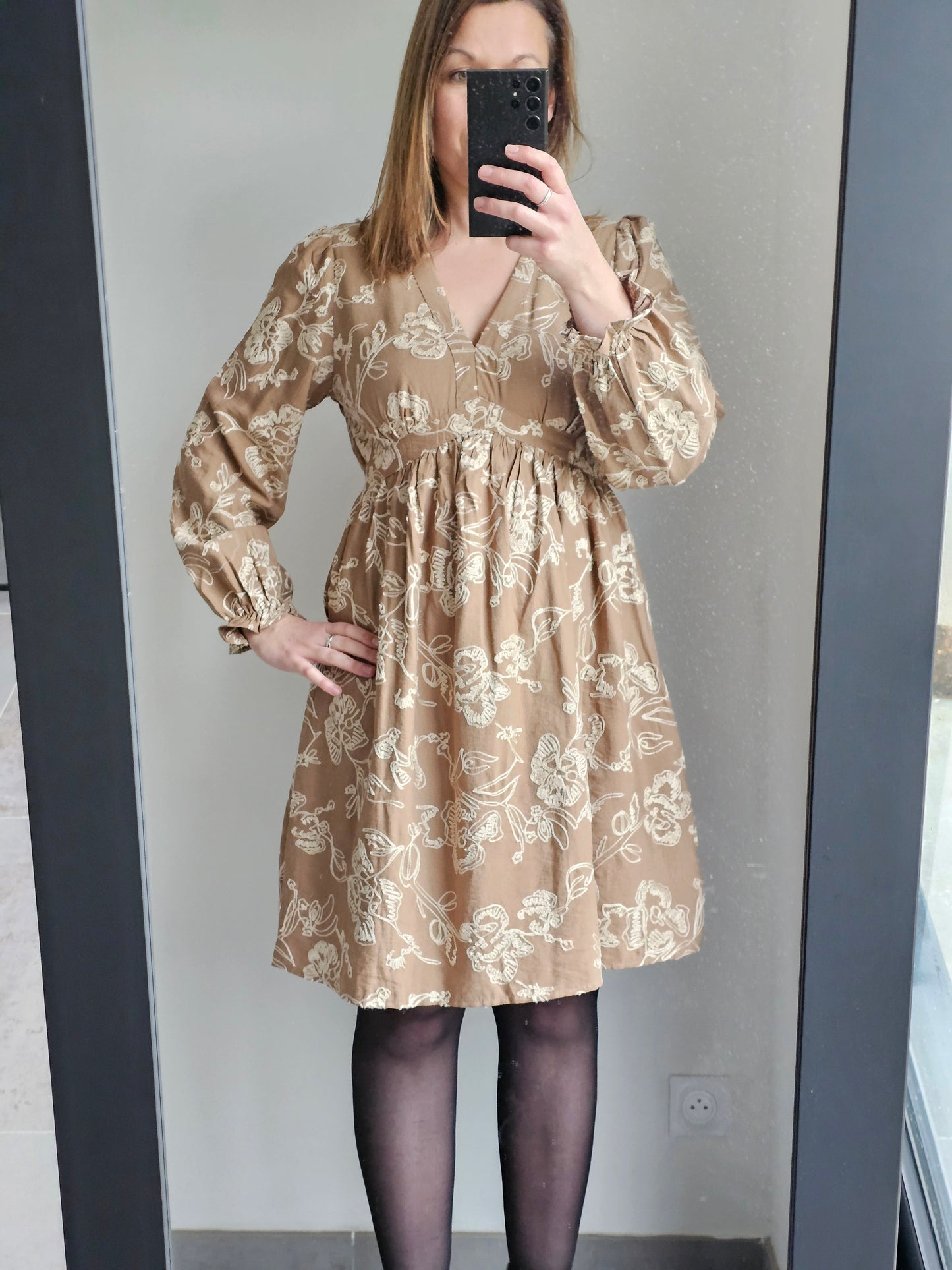 Robe brodée